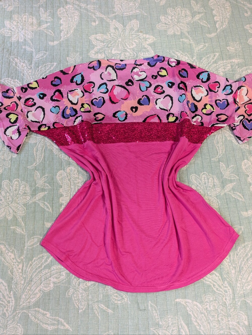 Southern Stitch Hearts & Sequin Pink Shirt. Size S - Picture 8 of 13